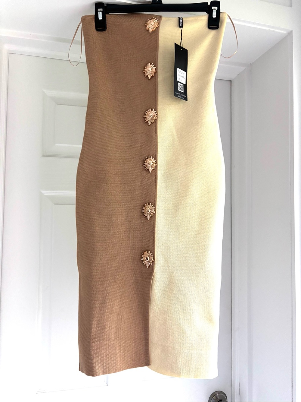 Two-Tone Strapless Midi Dress in Beige and Cream